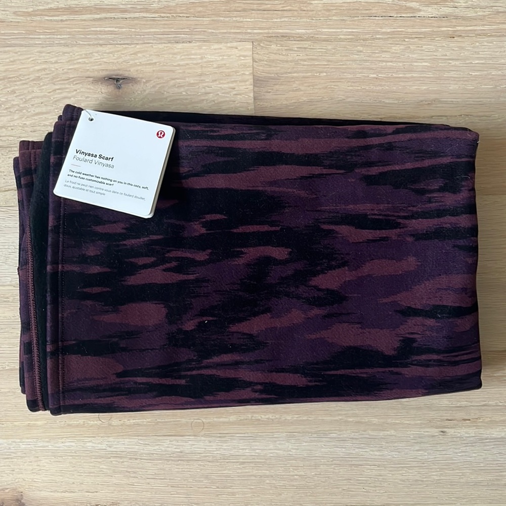 NWT Lululemon Vinyasa Scarf (Foulard)